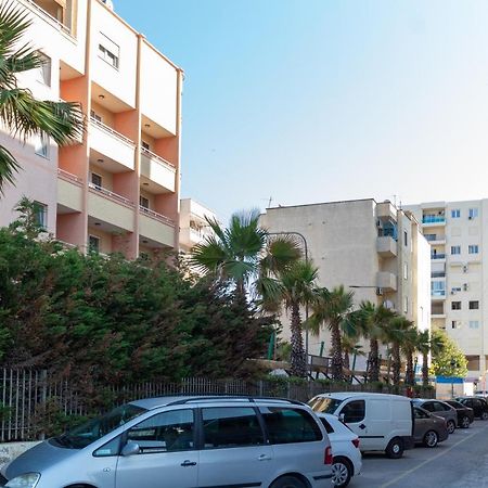 Sea View Apartment in Durres Beach Exterior foto