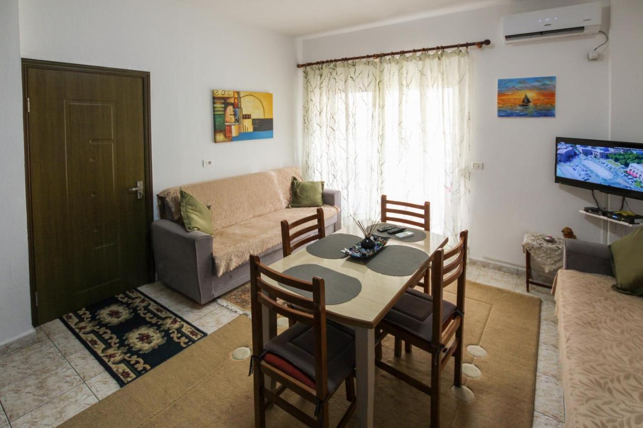 Sea View Apartment in Durres Beach Exterior foto