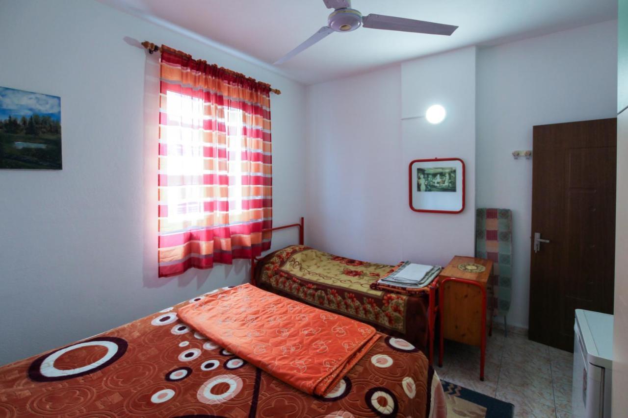 Sea View Apartment in Durres Beach Exterior foto